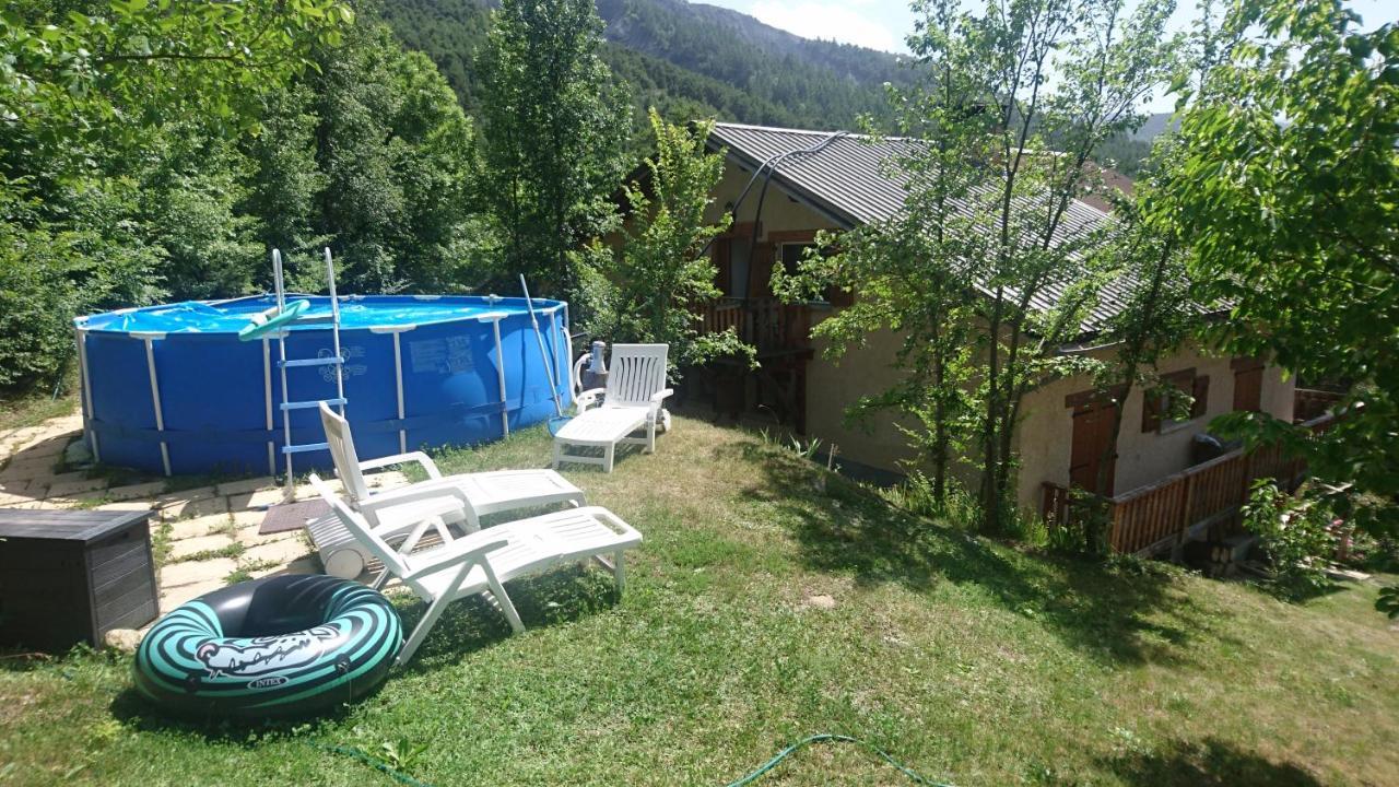 Chambre Les Ormes Enchastrayes Exterior photo